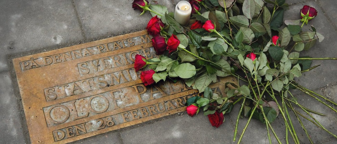 Foto: Gedenktafel an der Stelle, an der Olof Palme am 28. Februar 1986 erschossen wurde